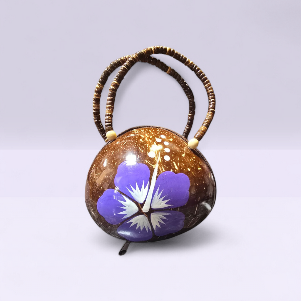 FAMOUS Coconut purse